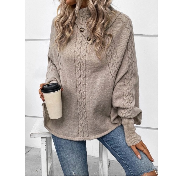 Boho Winter Camel Tan Cable Knit Turtleneck Poncho Size Medium - Picture 5 of 7